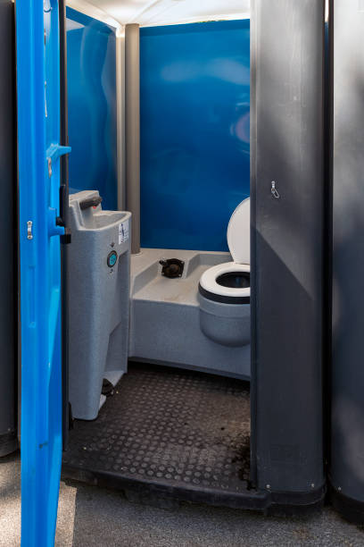 Best Portable restroom trailer rental  in Sapulpa, OK